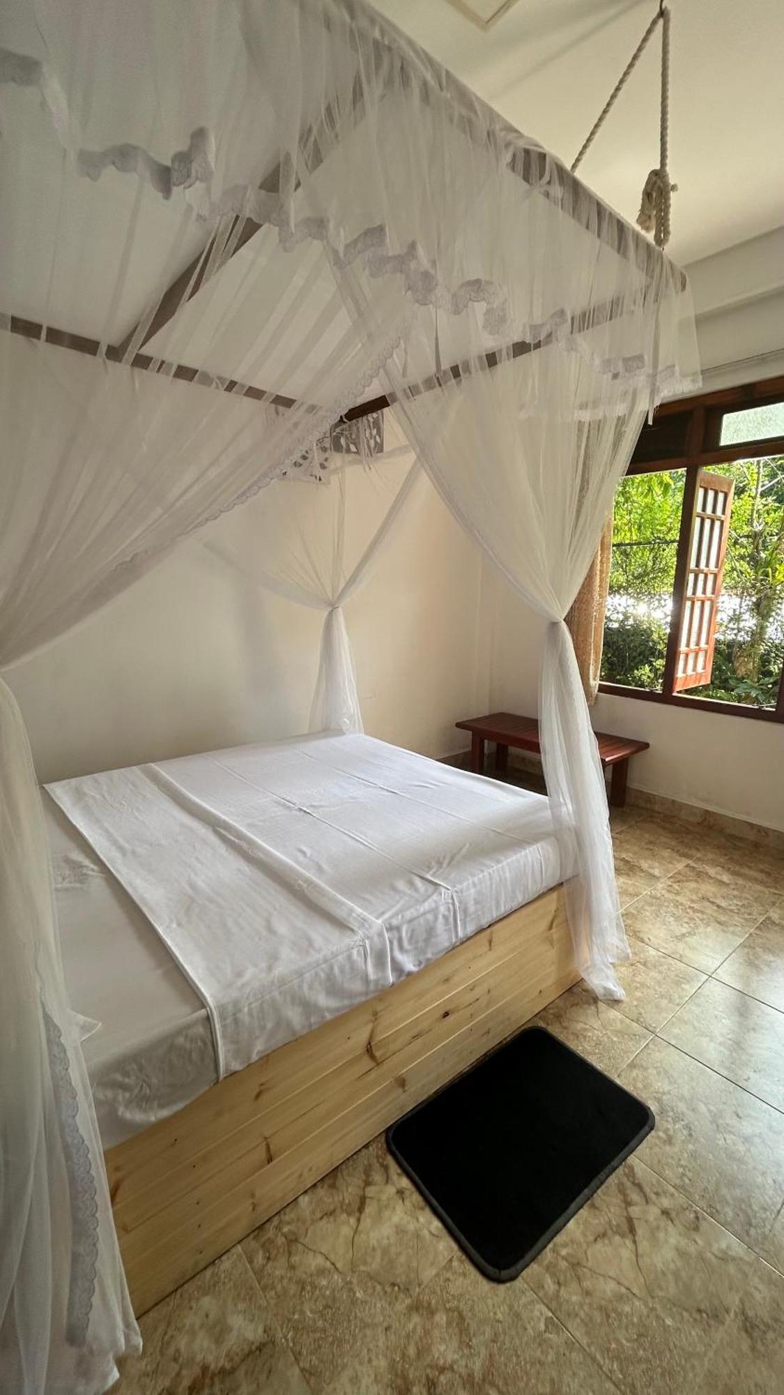 Mountain Shack Homestay เอลลา ภายนอก รูปภาพ